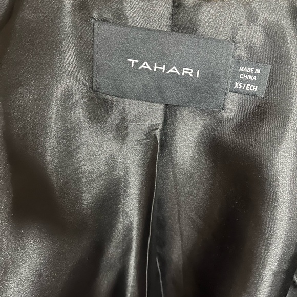 Tahari Brown Leopard Print Teddy Jacket - Picture 8 of 9